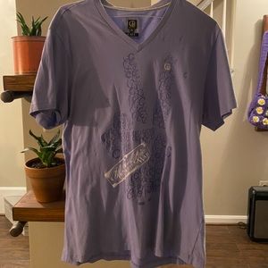 CAVI V-Neck tee